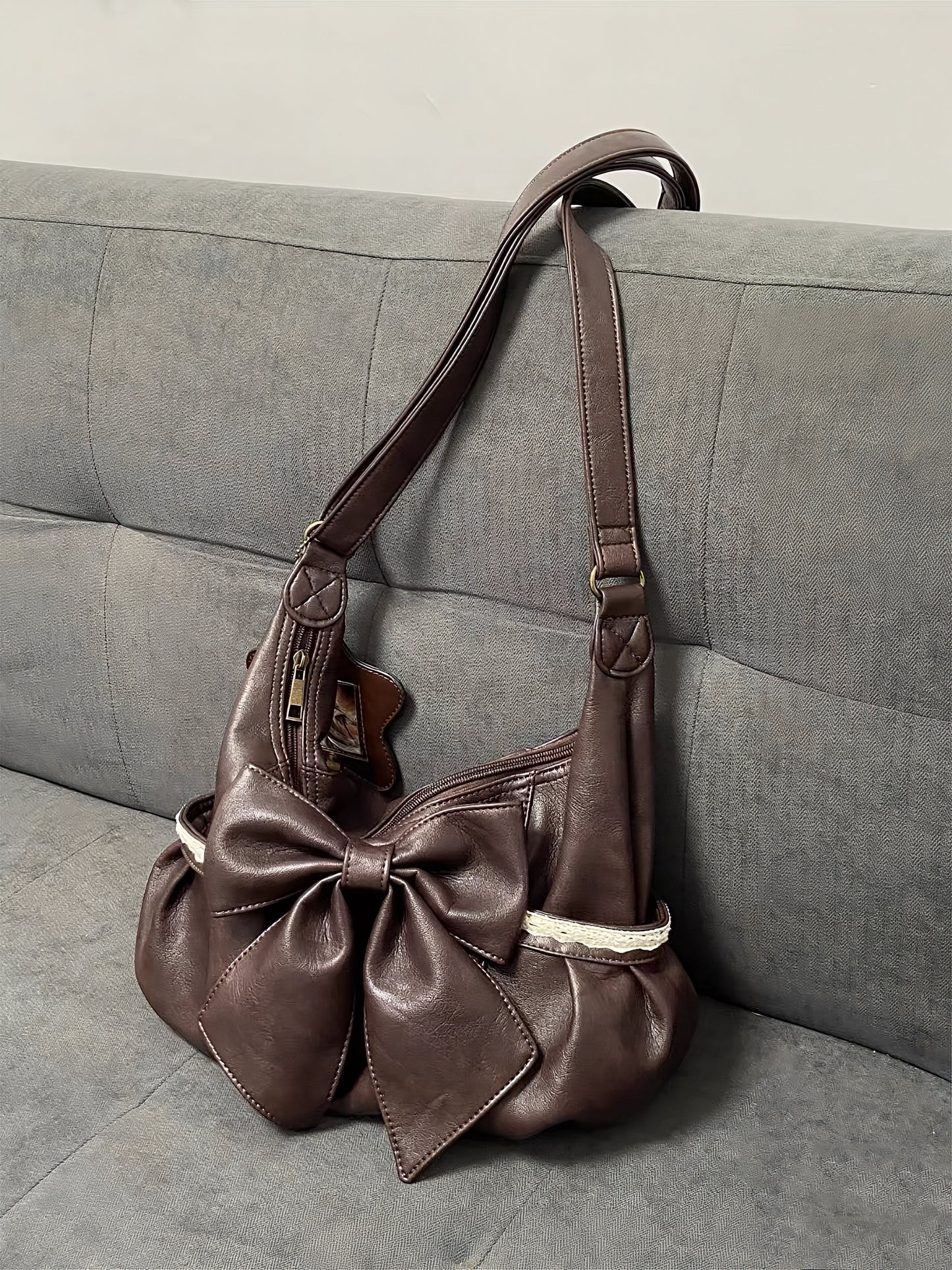 π Cocoa Bow Leather Bag
