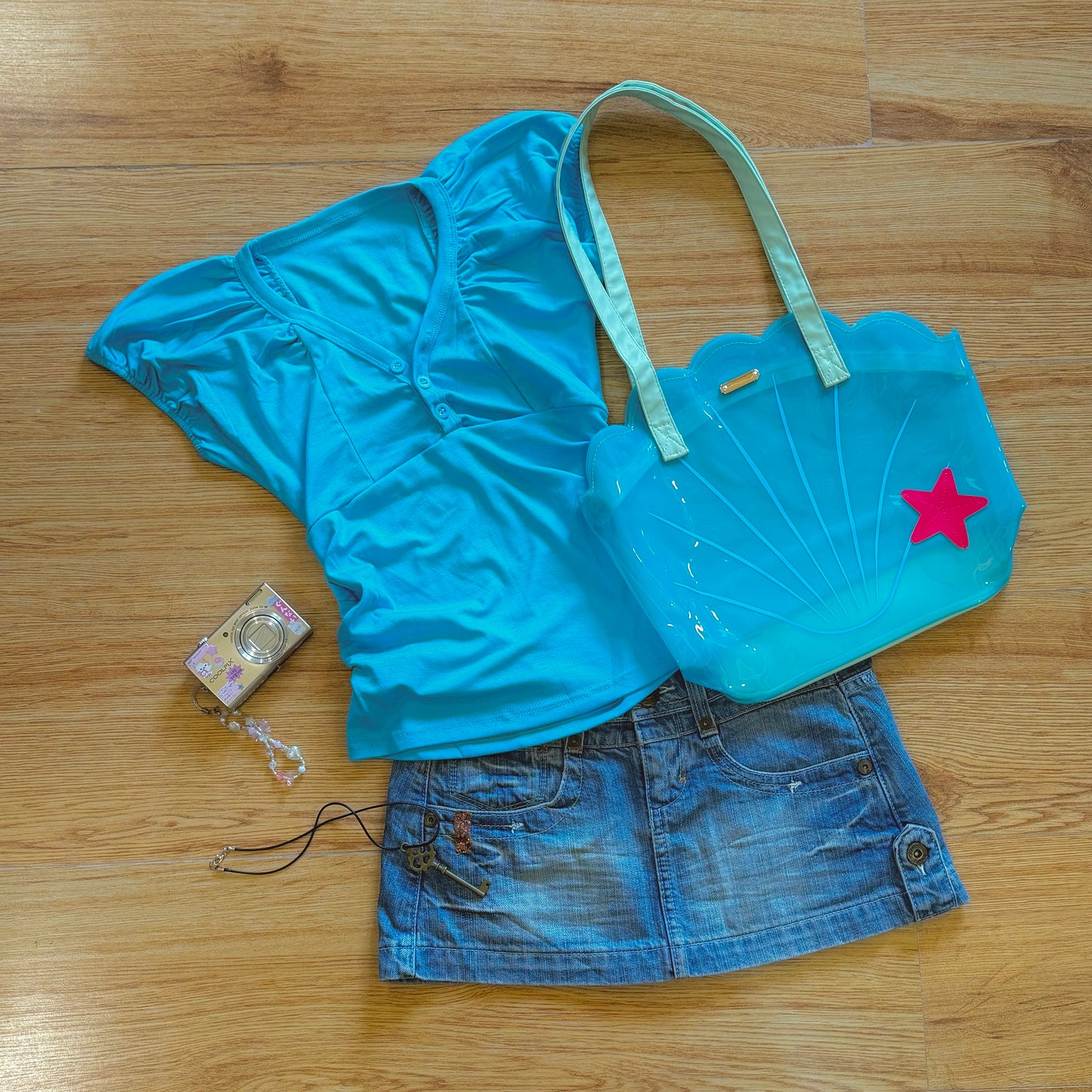 ♡ Lyla Teal Top