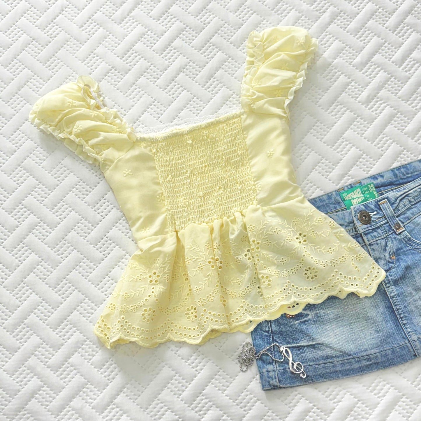 π Buttercup Milkmaid Top