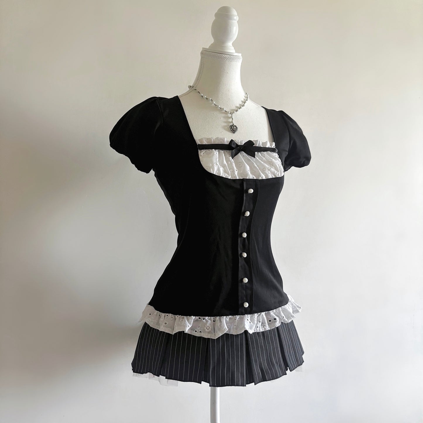 π Ayumi Milkmaid Top
