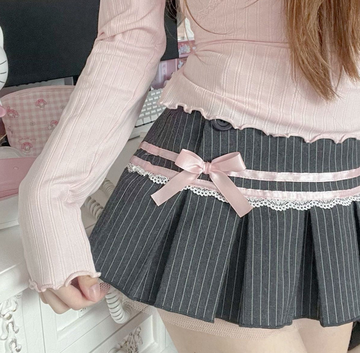 π Coquette Pleated Skirt