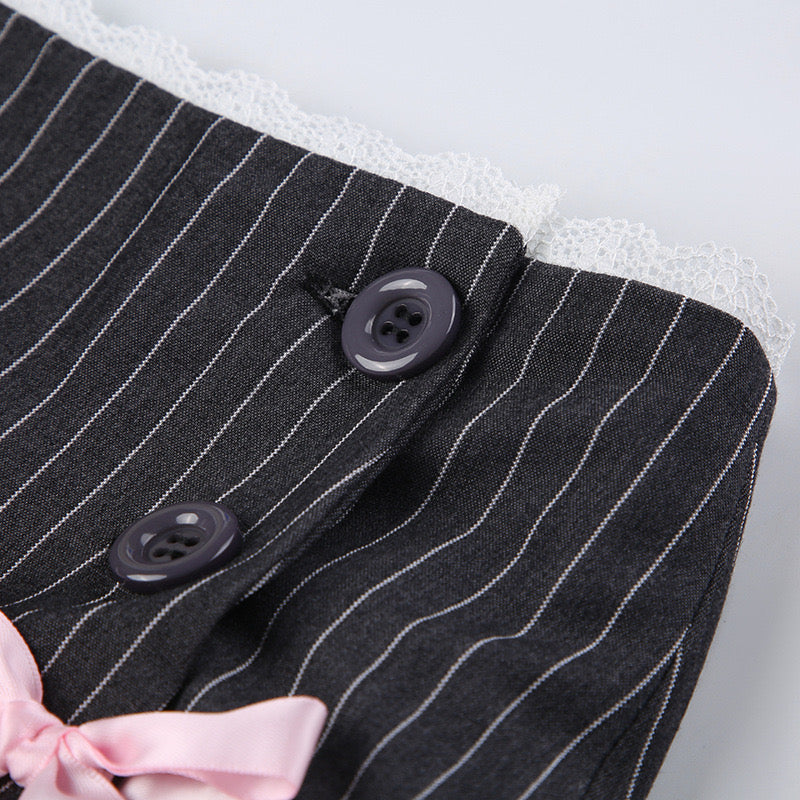 π Coquette Pleated Skirt
