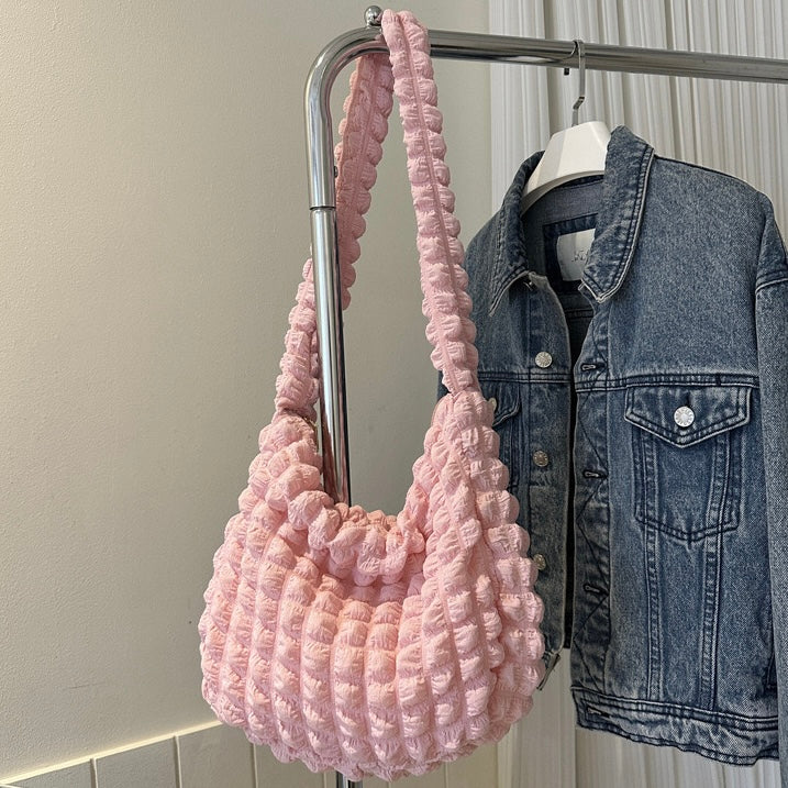 𐙚 Pink Puffer Bag
