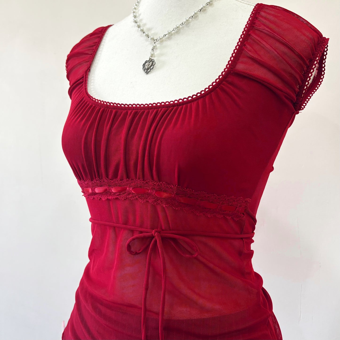 π Red Isabella Top