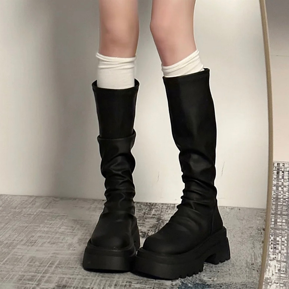 π Knee High Leather Boots