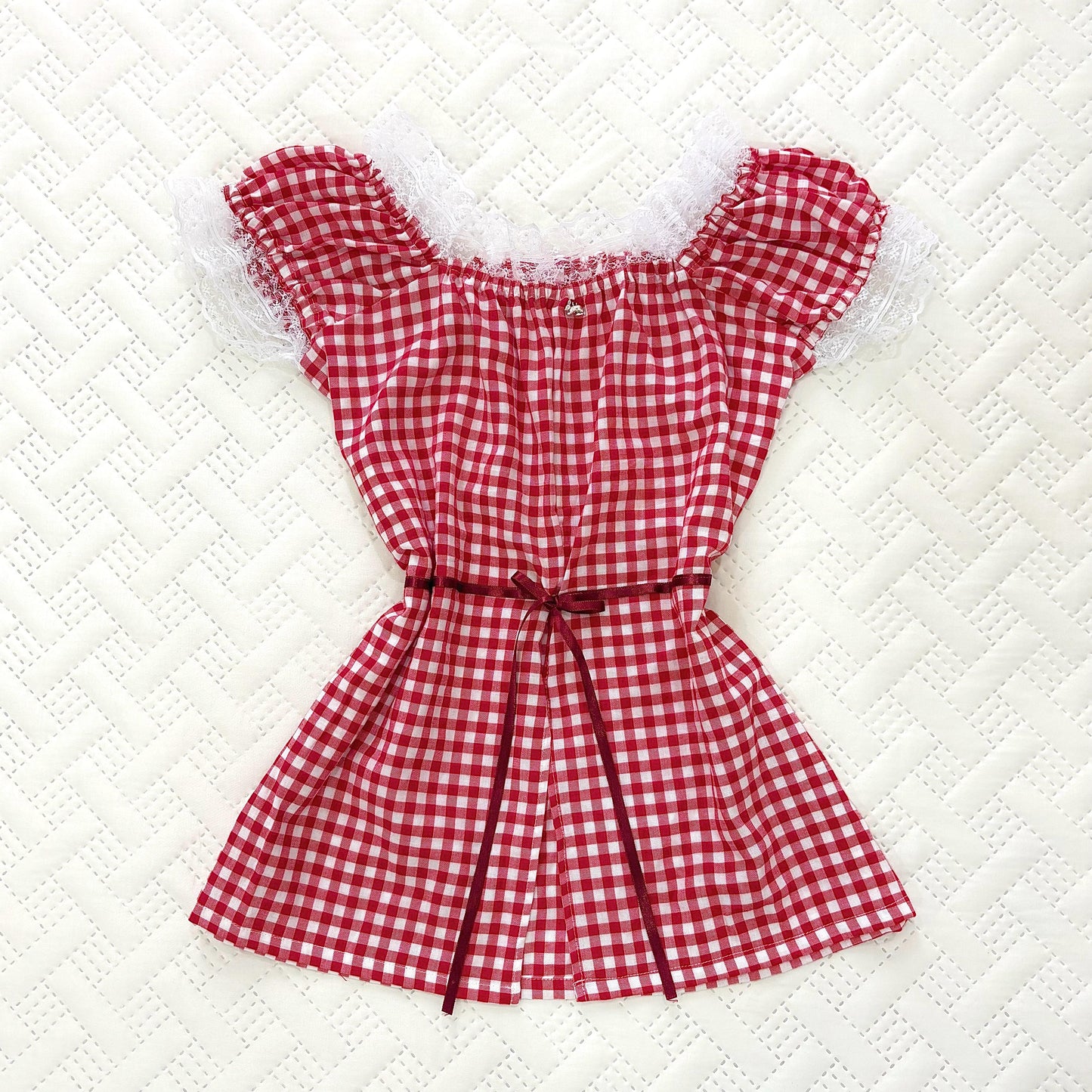 π Lacey Gingham Top
