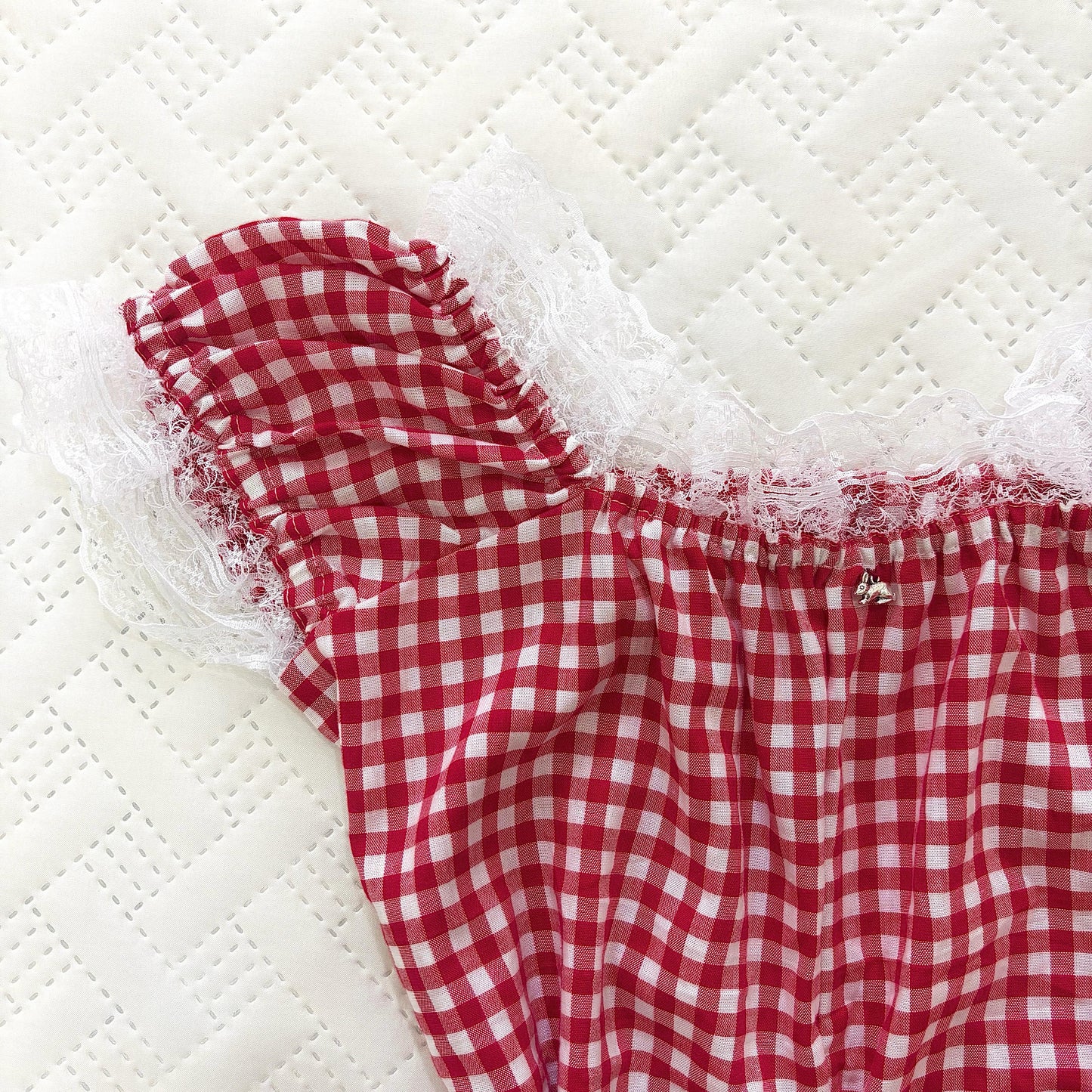 π Lacey Gingham Top