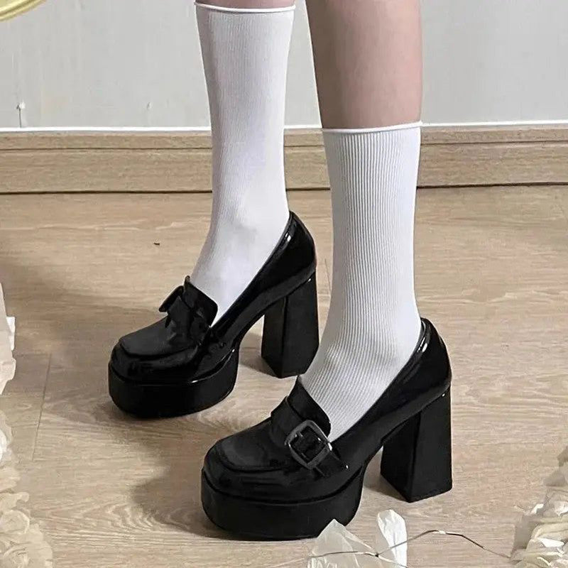 π Dolly Platform Heels