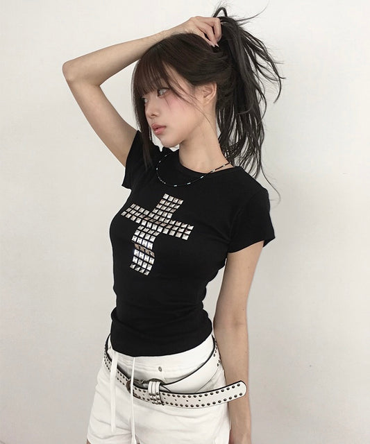 ♱ Studded Cross Tee