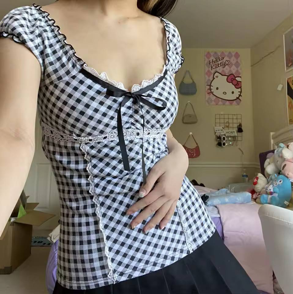 𐙚 Black Gingham Top