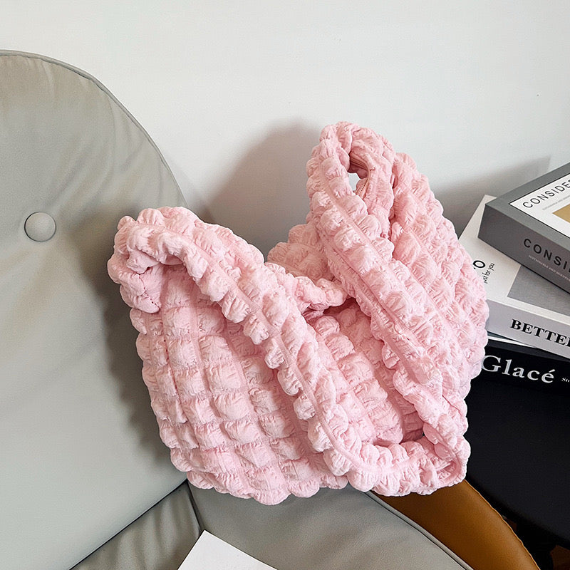 𐙚 Pink Puffer Bag